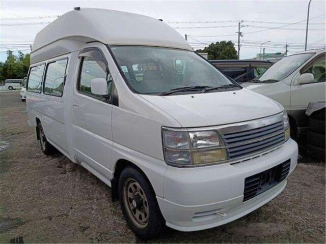 2000 Nissan ELGRAND — фото 4