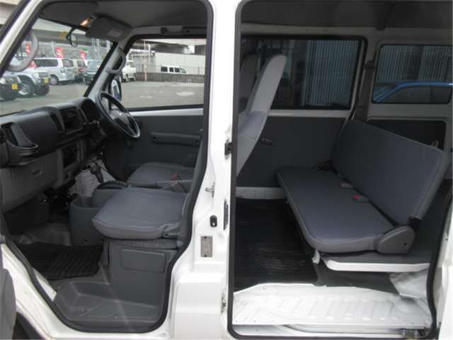 2013 Nissan NV100CLIPPER RIO — миниатюра 16