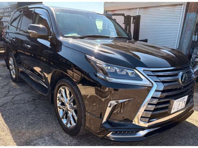 2016 Lexus LX — миниатюра 13