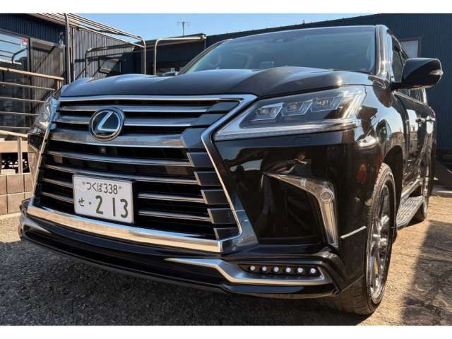 2016 Lexus LX — миниатюра 12