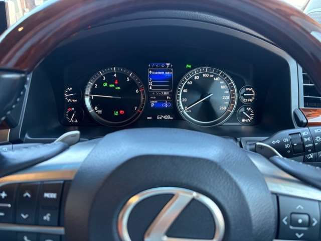 صورة 5 لـ 2016 Lexus LX