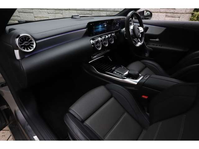 صورة 8 لـ 2021 Mercedes-BENZ CLA-CLASS AMG