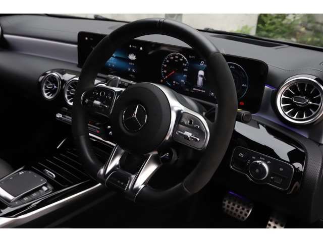 صورة 6 لـ 2021 Mercedes-BENZ CLA-CLASS AMG
