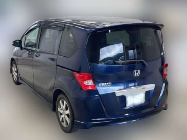 2009 Honda FREED — фото 2