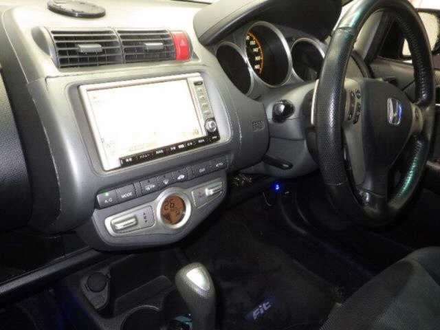 2006 Honda FIT photo 6