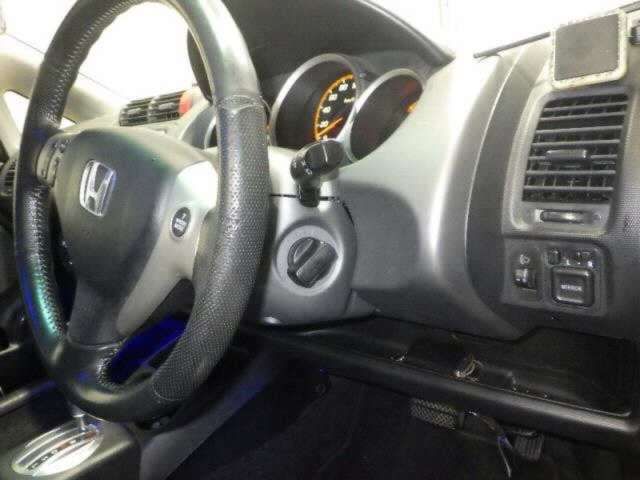 2006 Honda FIT photo 5