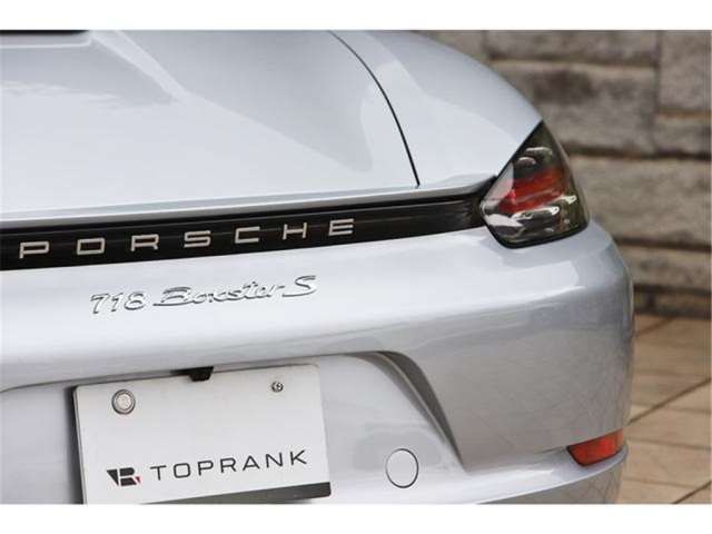 صورة مصغرة 29 لـ 2016 Porsche 718 BOXSTER