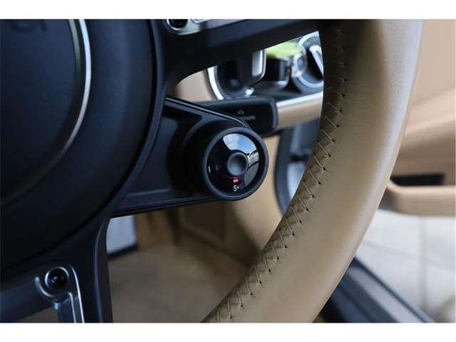 صورة مصغرة 38 لـ 2016 Porsche 718 BOXSTER