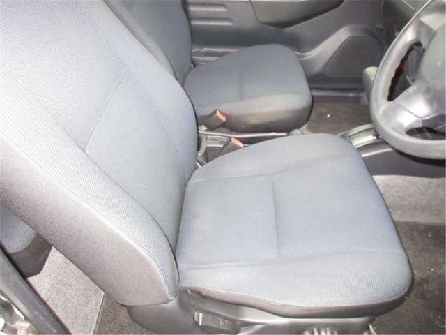 صورة مصغرة 18 لـ 2008 Nissan KICKS