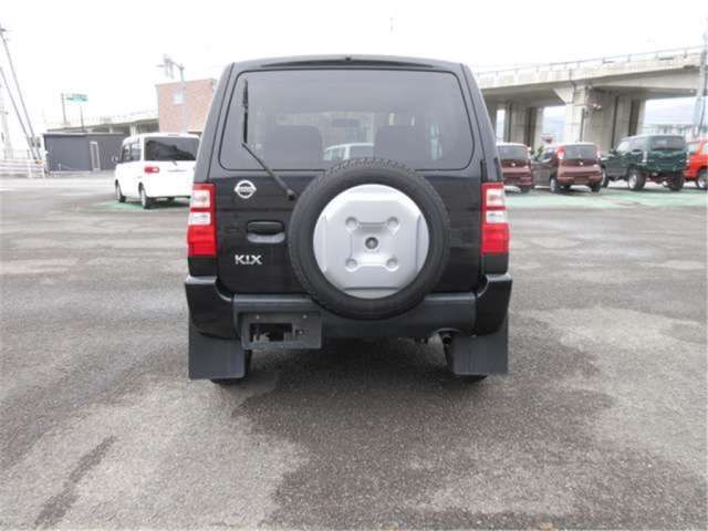صورة 4 لـ 2008 Nissan KICKS