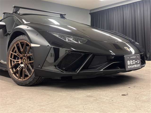 صورة 9 لـ 2024 Lamborghini HURACAN STERRATO
