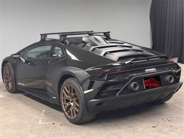 صورة 6 لـ 2024 Lamborghini HURACAN STERRATO