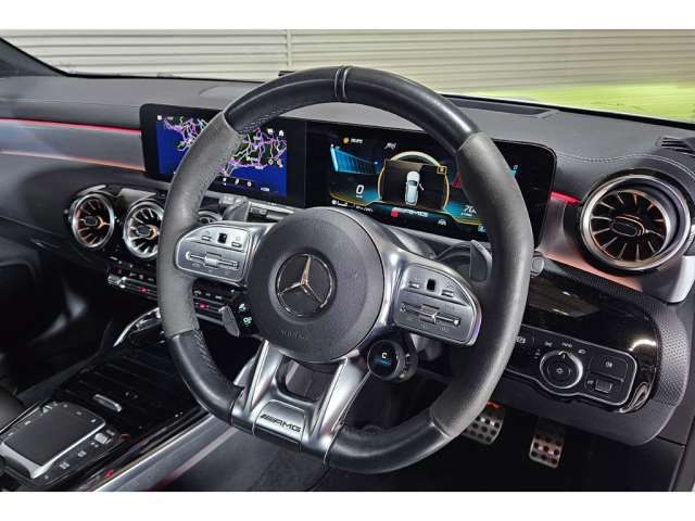 صورة 6 لـ 2021 Mercedes-BENZ CLA-CLASS AMG