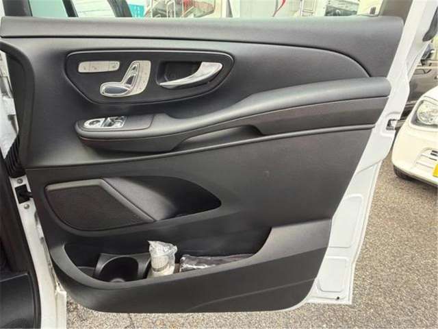 صورة مصغرة 27 لـ 2016 Mercedes-BENZ V-CLASS