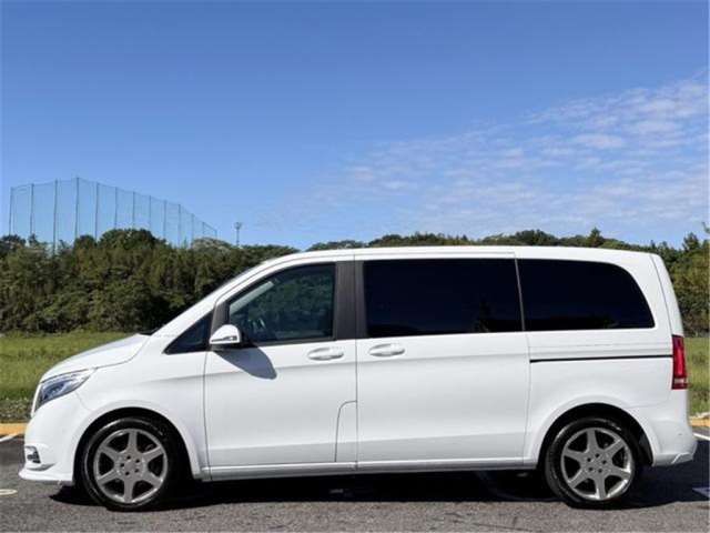 صورة 5 لـ 2016 Mercedes-BENZ V-CLASS