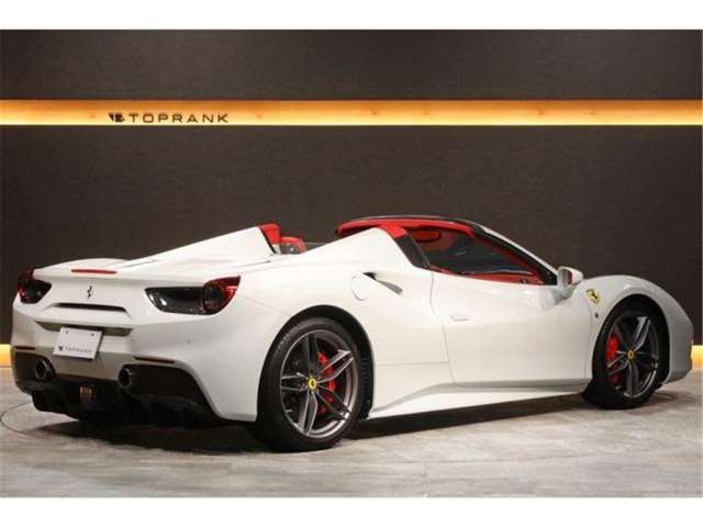 2016 Ferrari 488 SPIDER — фото 2
