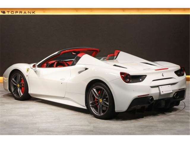 2016 Ferrari 488 SPIDER — миниатюра 23