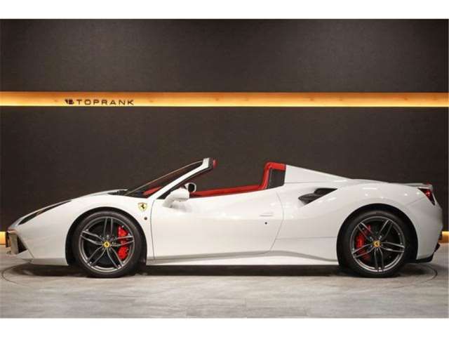 2016 Ferrari 488 SPIDER — миниатюра 28