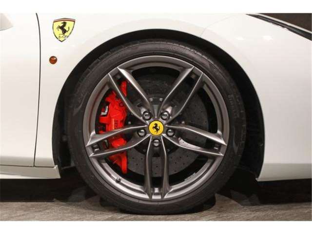 2016 Ferrari 488 SPIDER — миниатюра 36