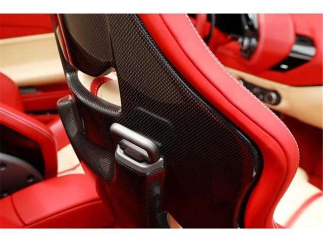 2016 Ferrari 488 SPIDER — миниатюра 44