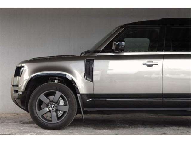 2025 LAND Rover DEFENDER — миниатюра 31
