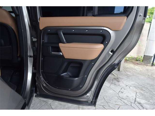 2025 LAND Rover DEFENDER — миниатюра 44
