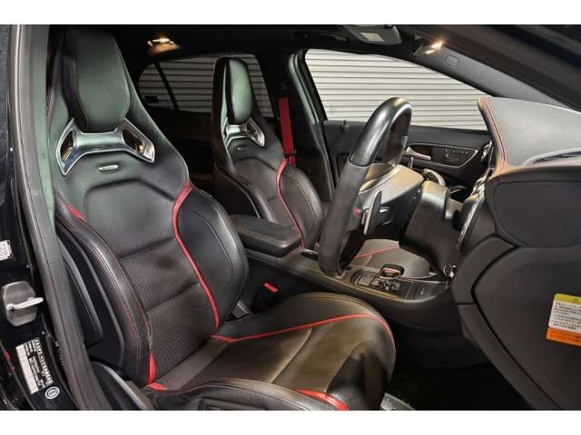 صورة 4 لـ 2015 Mercedes-BENZ GLA-CLASS AMG