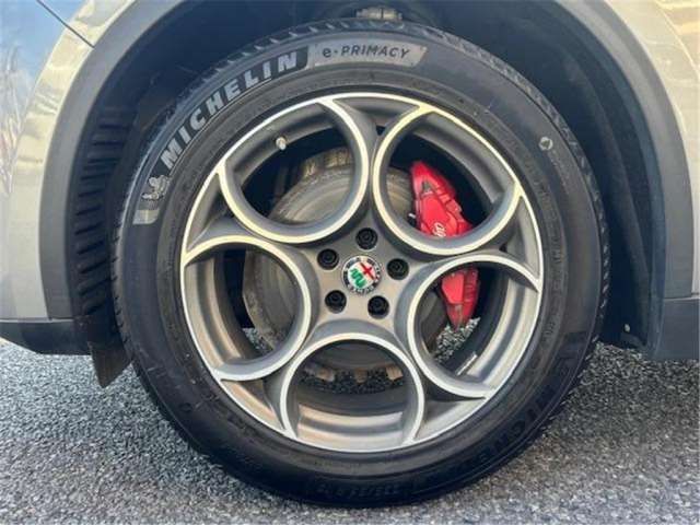 2019 ALFA Romeo STELVIO 缩略图 35