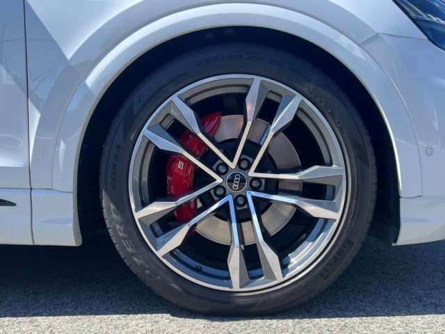 2023 AUDI SQ8 照片 3