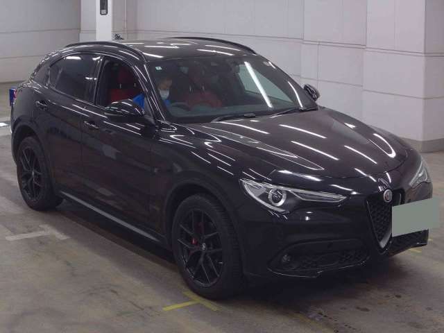 2020 ALFA Romeo STELVIO — фото 1