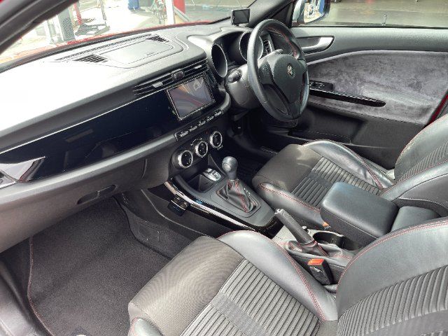 صورة مصغرة 20 لـ 2012 ALFA Romeo GIULIETTA