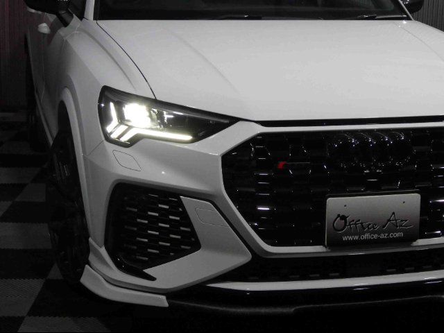 صورة 4 لـ 2020 AUDI RS Q3