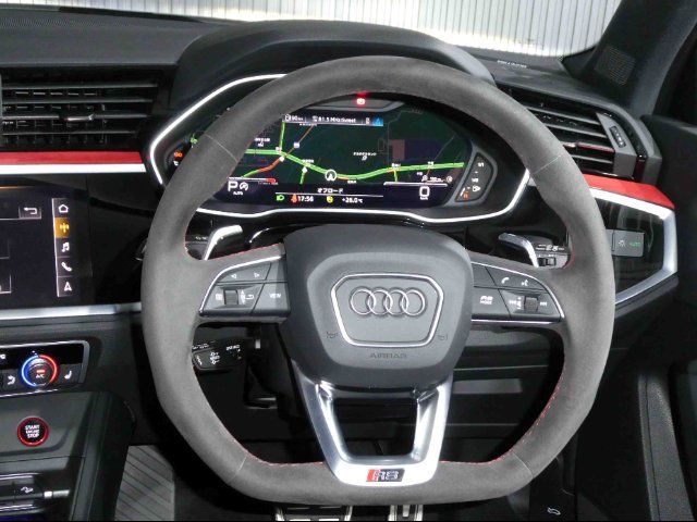 2020 AUDI RS Q3 — миниатюра 13