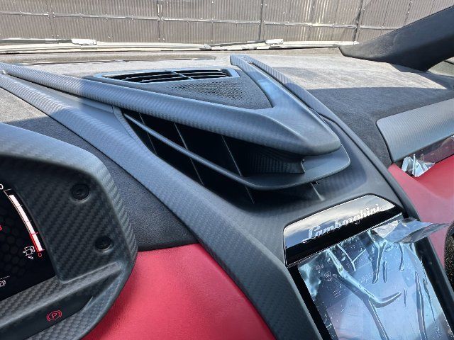 صورة مصغرة 23 لـ 2024 Lamborghini REVUELTO