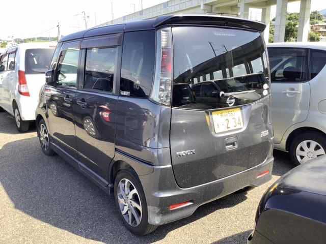 صورة 2 لـ 2011 Nissan ROOX