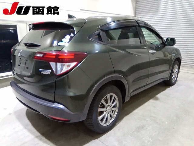 صورة 5 لـ 2013 Honda VEZEL