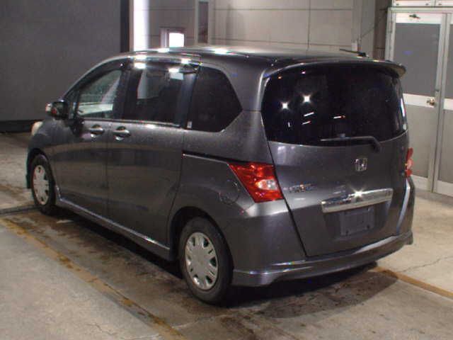 2008 Honda FREED — фото 2