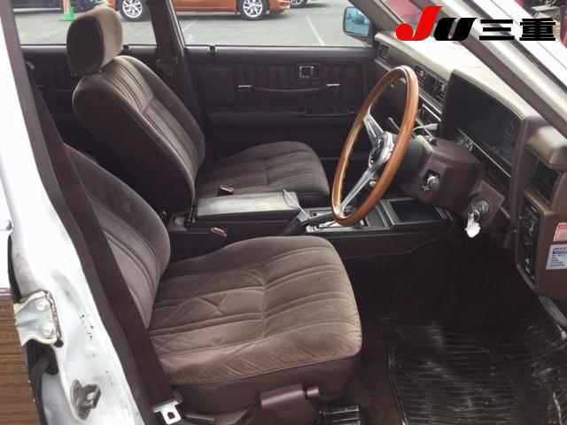 1991 Nissan CEDRIC 照片 4