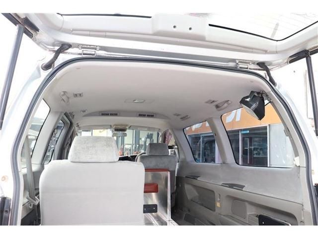 صورة مصغرة 13 لـ 1999 Nissan ELGRAND