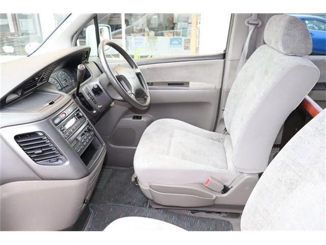 1999 Nissan ELGRAND — фото 2