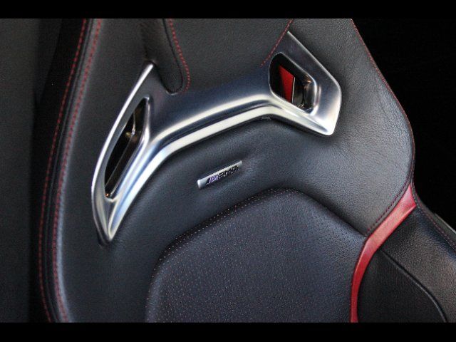 2015 Mercedes-BENZ GLA-CLASS AMG — миниатюра 15