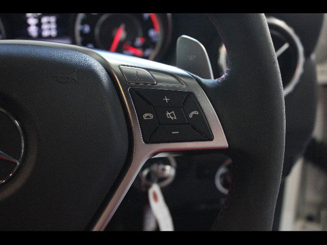 2015 Mercedes-BENZ GLA-CLASS AMG — миниатюра 21