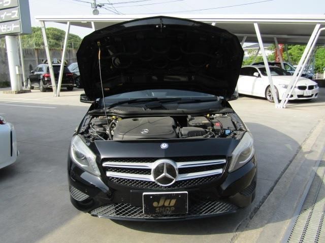2013 Mercedes-BENZ A-CLASS 缩略图 4