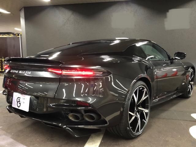 2021 Aston Martin DBS SUPERLEGGERA — миниатюра 8