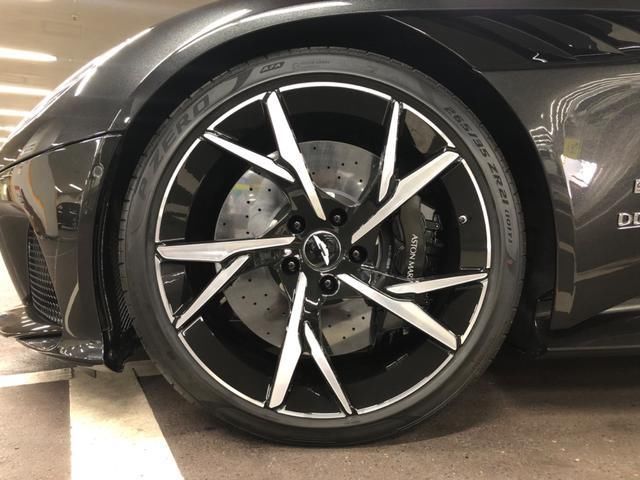 2021 Aston Martin DBS SUPERLEGGERA — миниатюра 17