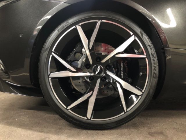 2021 Aston Martin DBS SUPERLEGGERA — миниатюра 18