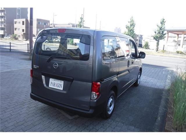 2025 Nissan NV200VANETTE WAGON 照片 3