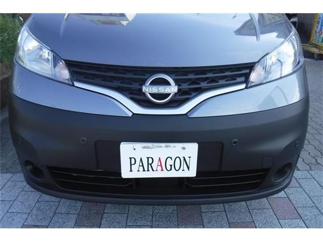 2025 Nissan NV200VANETTE WAGON 照片 11