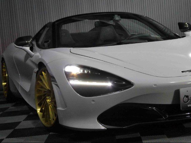 صورة 6 لـ 2019 Mclaren 720S SPIDER