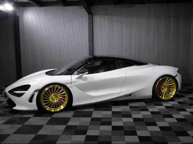 صورة 10 لـ 2019 Mclaren 720S SPIDER